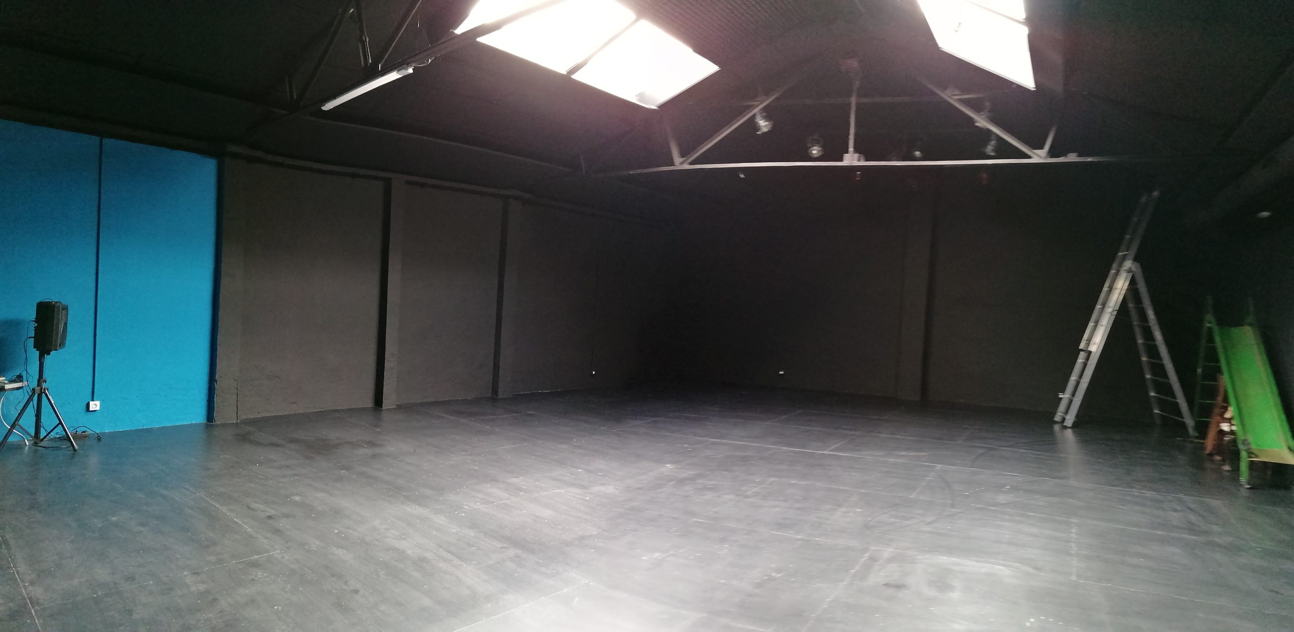 panorámica sala grande-elatrio-madrid Residencias artísticas sala grande